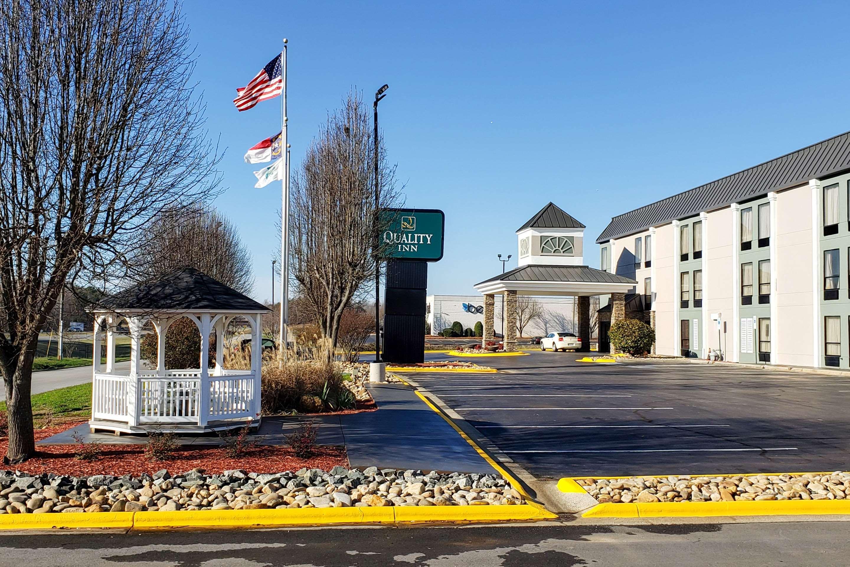 Quality Inn & Suites Lexington Exterior foto